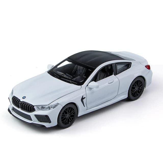 BMW M8 Competition Coupe 1:38 Scale Diecast Model