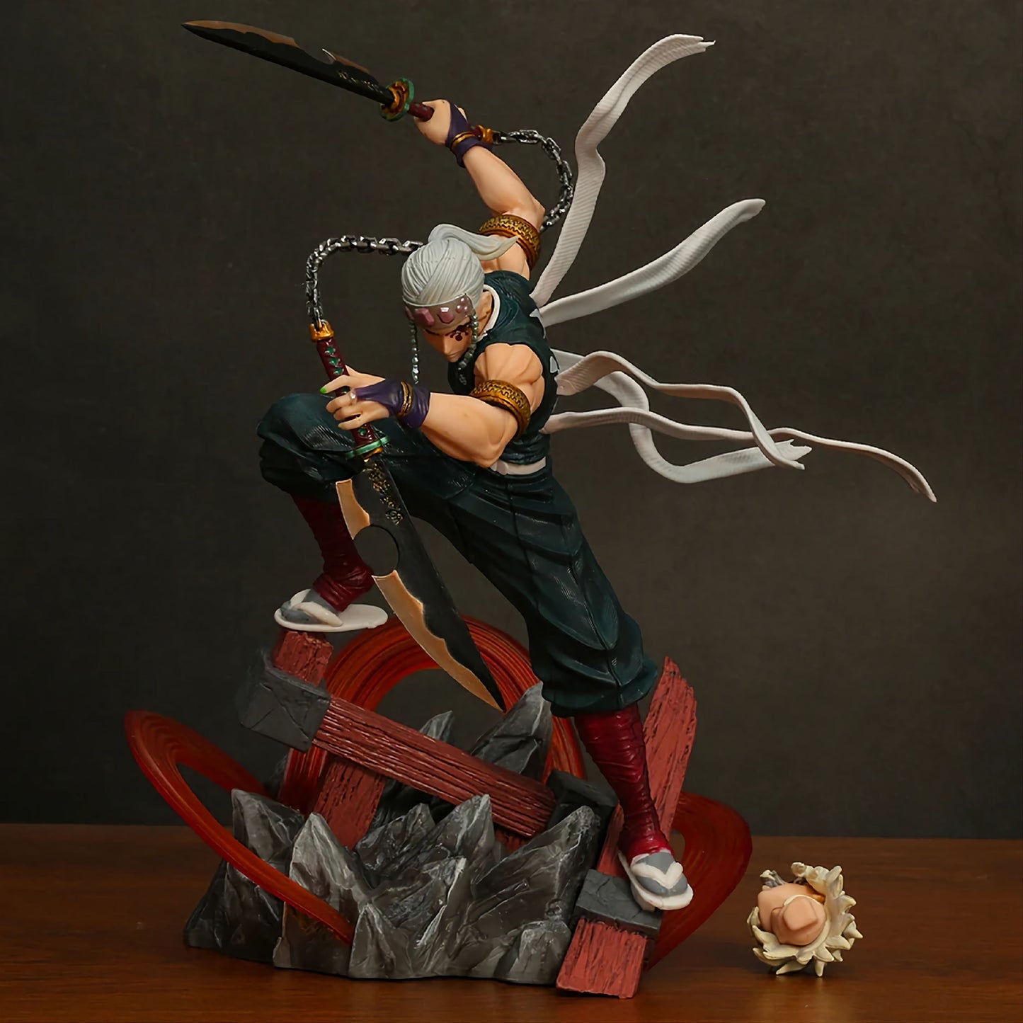 Demon Slayer - Tengen Uzui Action figure