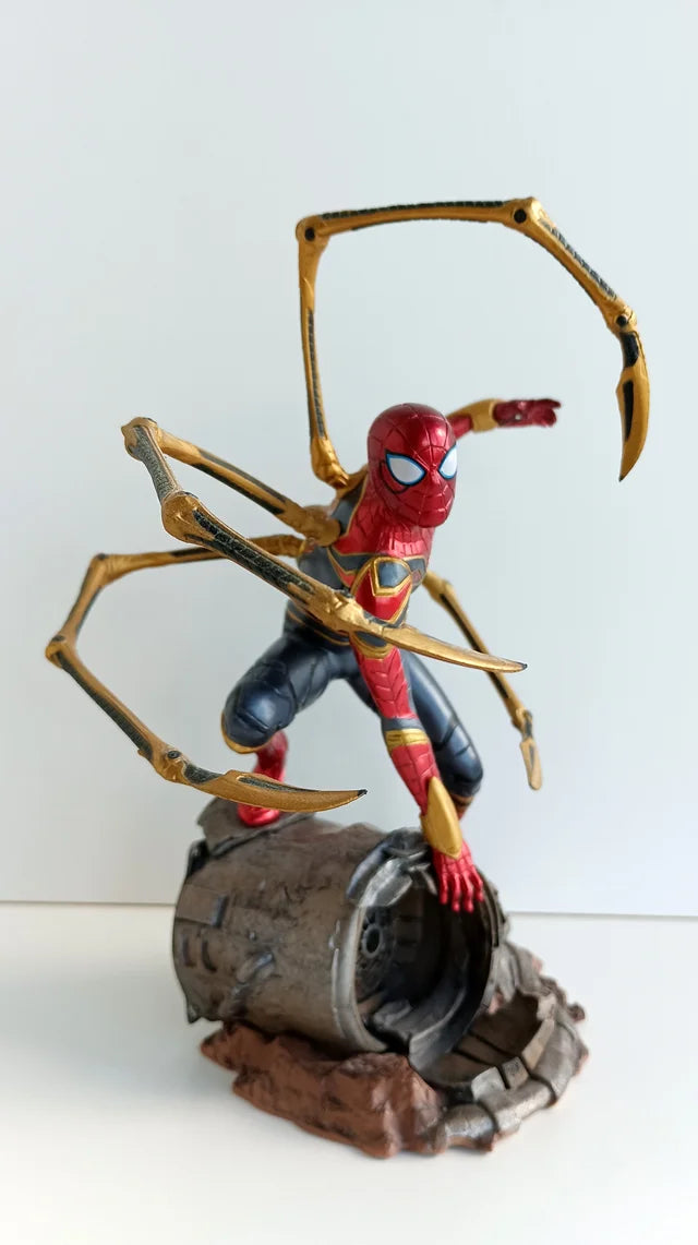 MARVEL - Iron Spider Action Figure