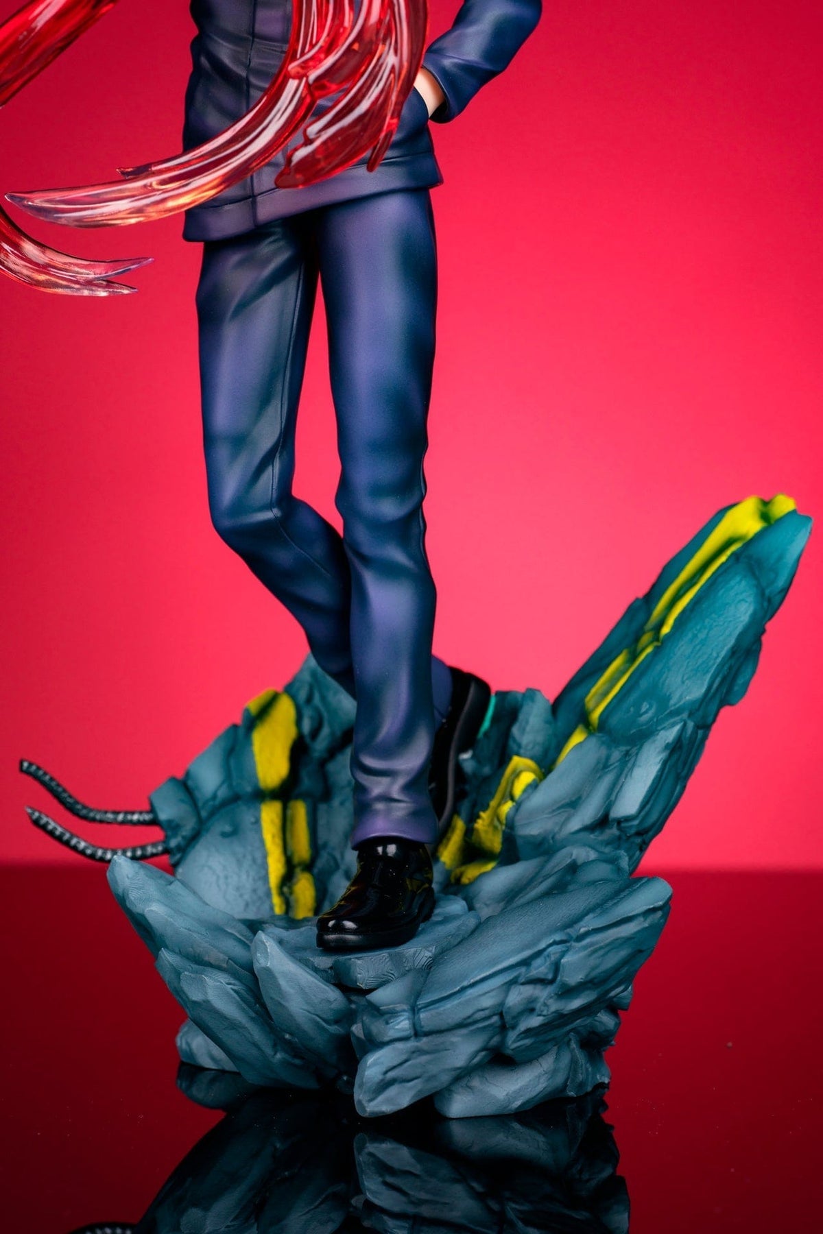 JJK : Saturo Gojo 28 cm Action Figure