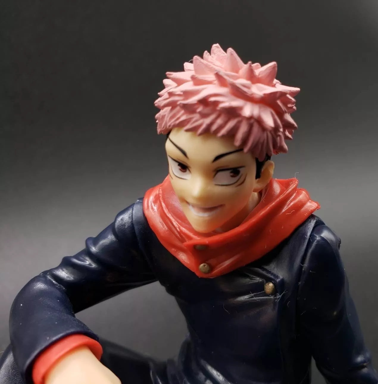 JJK Yuji Itadori sitting 10 cm figure – OtakumerchIndia