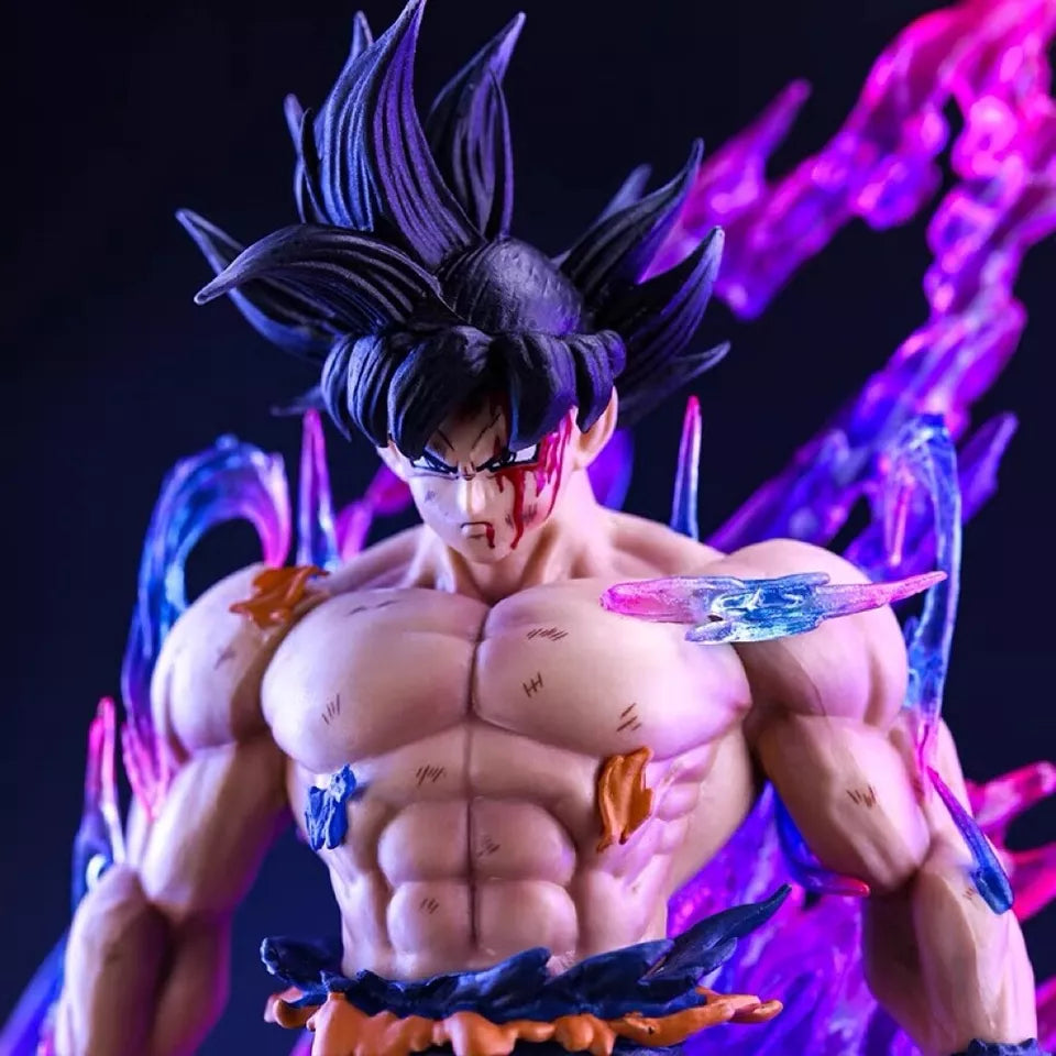 DBZ Goku 55 cm Light-up Action Figure