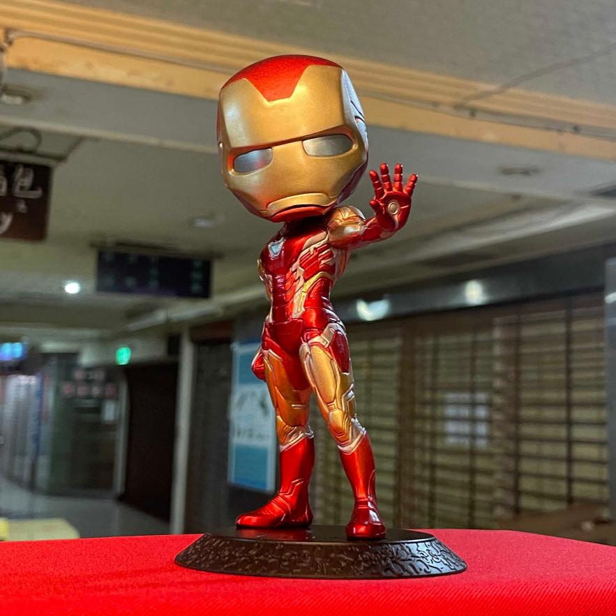 IRONMAN Q-posket figure